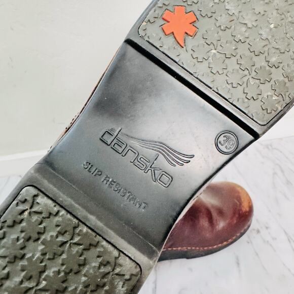 Dansko Burgundy Leather Professional Clogs Women’s Size 8.5/39 - Picture 9 of 10